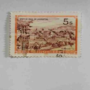 AUSTRALIA POSTAGE STAMP 5s AUSTRALIA POSTAGE STAMP 5s
