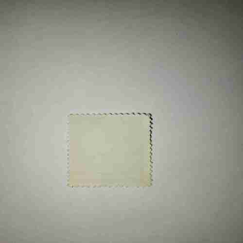 GREAT BRITAIN QUEEN ELIZABETH 5D POSTAGE STAMP GREAT BRITAIN QUEEN ELIZABETH 5D POSTAGE STAMP