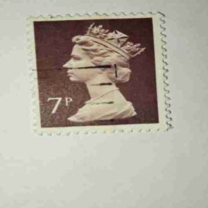 GREAT BRITAIN QUEEN ELIZABETH 7Pence POSTAGE STAMP GREAT BRITAIN QUEEN ELIZABETH 7Pence POSTAGE STAMP