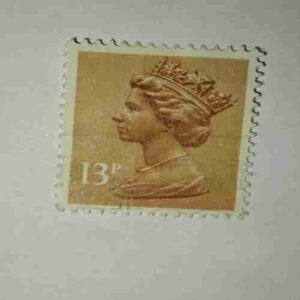 GREAT BRITAIN QUEEN ELIZABETH 13Pence POSTAGE STAMP GREAT BRITAIN QUEEN ELIZABETH 13Pence POSTAGE STAMP