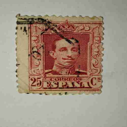 SPAIN 1922-26 25C POSTAGE STAMP