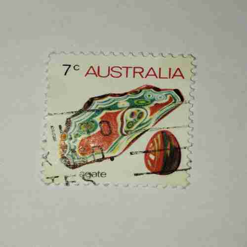 AUSTRALIA 7C POSTAGE STAMP AUSTRALIA 7C POSTAGE STAMP