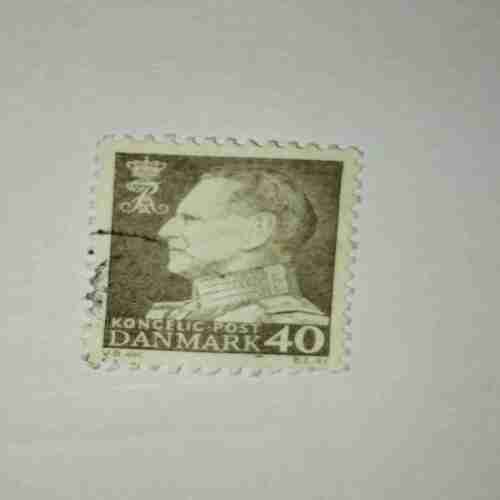 DANMARK 40 POSTAGE , KONGELIG STAMP DANMARK 40 POSTAGE , KONGELIG STAMP