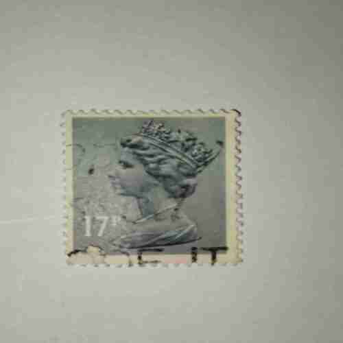 GREAT BRITAIN QUEEN ELIZABETH 17Pence POSTAGE STAMP GREAT BRITAIN QUEEN ELIZABETH 17Pence POSTAGE STAMP