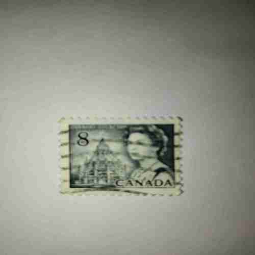 CANADA 8C POSTAGE STAMP CANADA 8C POSTAGE STAMP