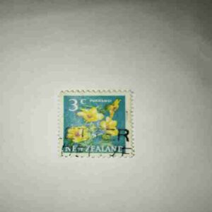 NEW ZEALAND 3Cent POSTAGE , PUARANGI STAMP NEW ZEALAND 3Cent POSTAGE , PUARANGI STAMP