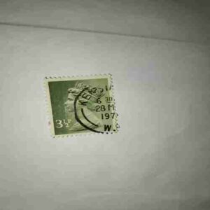 GREAT BRITAIN QUEEN ELIZABETH 3 1/2Pence POSTAGE STAMP GREAT BRITAIN QUEEN ELIZABETH 3 1/2Pence POSTAGE STAMP