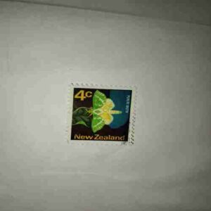 NEW ZEALAND 4Cent POSTAGE , PURIRI MOTH STAMP NEW ZEALAND 4Cent POSTAGE , PURIRI MOTH STAMP