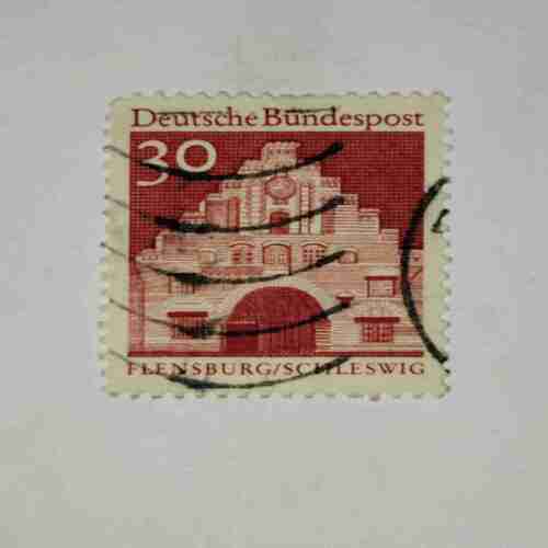 DEUTSCHE BUNDESPOST 30 POSTAGE STAMP DEUTSCHE BUNDESPOST 30 POSTAGE STAMP