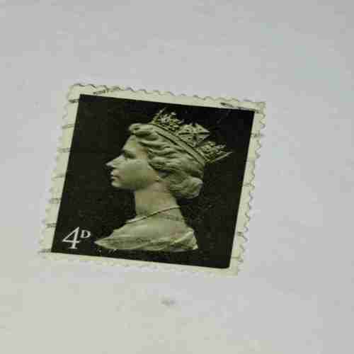QUEEN ELIZABETH POSTAGE STAMP QUEEN ELIZABETH POSTAGE STAMP