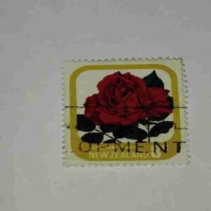 NEW ZEALAND 8Cent POSTAGE NEW ZEALAND 8Cent POSTAGE