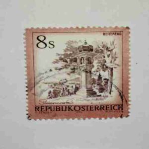 REPUBLIK OSTERREICH 8s POSTAGE STAMP REPUBLIK OSTERREICH 8s POSTAGE STAMP