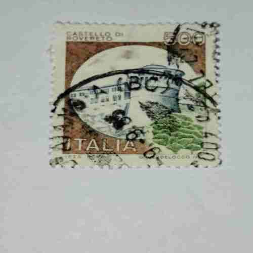ITALIA 500 POSTAGE STAMP ( CASTELLO DI ROVERCTO ) ITALIA 500 POSTAGE STAMP ( CASTELLO DI ROVERCTO )