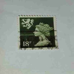 QUEEN ELIZABETH POSTAGE STAMP 18P QUEEN ELIZABETH POSTAGE STAMP 18P