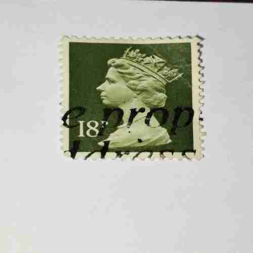 QUEEN ELIZABETH POSTAGE STAMP 18P