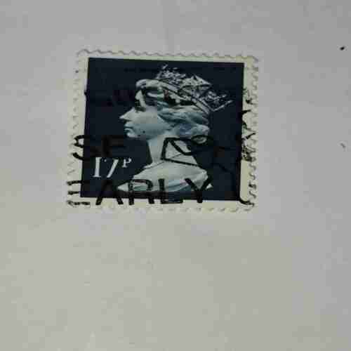 QUEEN ELIZABETH POSTAGE STAMP 17P QUEEN ELIZABETH POSTAGE STAMP 17P