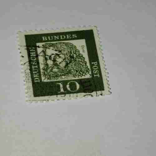 DEUTSCHE BUNDESPOST 10 POSTAGE STAMP DEUTSCHE BUNDESPOST 10 POSTAGE STAMP