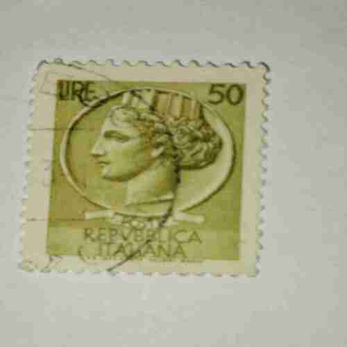 REPVBBLICA ITALIANA 50POSTAGE STAMP REPVBBLICA ITALIANA 50POSTAGE STAMP