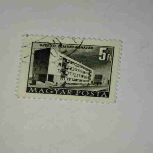 MAGYAR POSTA 5F POSTAGE STAMP