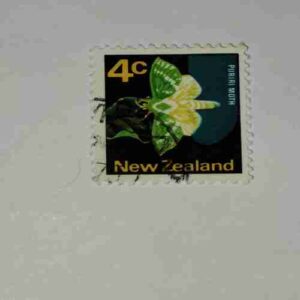 NEW ZEALAND 4Cent POSTAGE STAMP NEW ZEALAND 4Cent POSTAGE STAMP