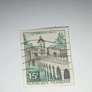 REPUBLIQUE FRANCAISE 15F POSTAGE STAMP
