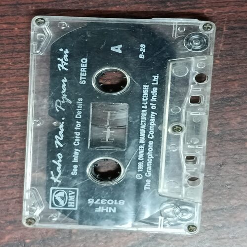 AUDIO CASSETTES ; KAHO NAA PYAAR HAI AUDIO CASSETTES ; KAHO NAA PYAAR HAI