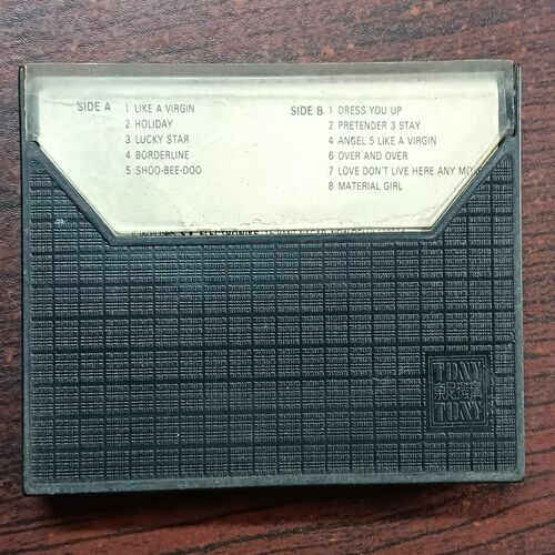 Document 2_41 AUDIO CASSETTES ; MADONNA