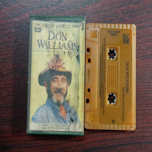 Document 2_66 AUDIO CASSETTES ; DON WILLIAMS