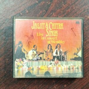 AUDIO CASSETTES ; JHGJIT & CHITRH SINGH , LIVE INCONCCRT AT WEMBLEY AUDIO CASSETTES ; JHGJIT & CHITRH SINGH , LIVE INCONCCRT AT WEMBLEY