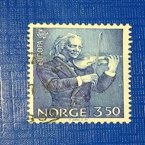 USED - EUROPA 350 F POSTAGE STAMP USED - EUROPA 350 F POSTAGE STAMP