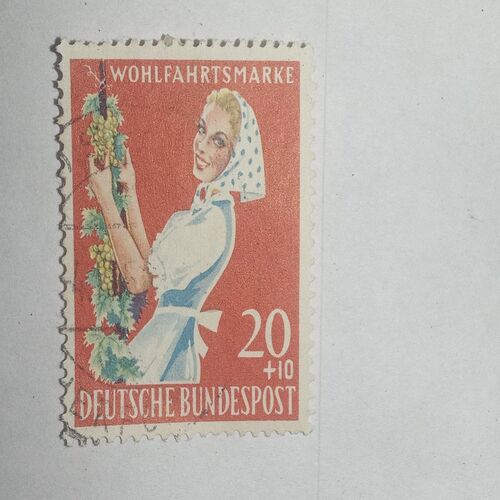 MNH - DEUTSCHE BUNDESPOST 20+10 POSTAGE STAMP MNH - DEUTSCHE BUNDESPOST 20+10 POSTAGE STAMP