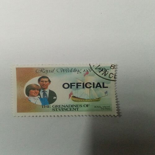 MNH - THE GRENADINES OF ST. VINCENT 50C POSTAGE STAMP MNH - THE GRENADINES OF ST. VINCENT 50C POSTAGE STAMP