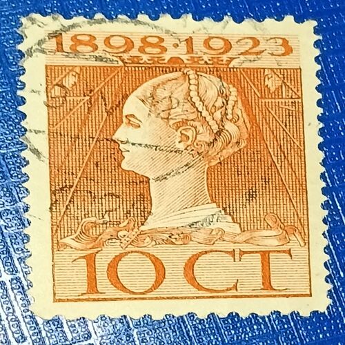USED - NEDERLAND 10CT POSTAGE STAMP