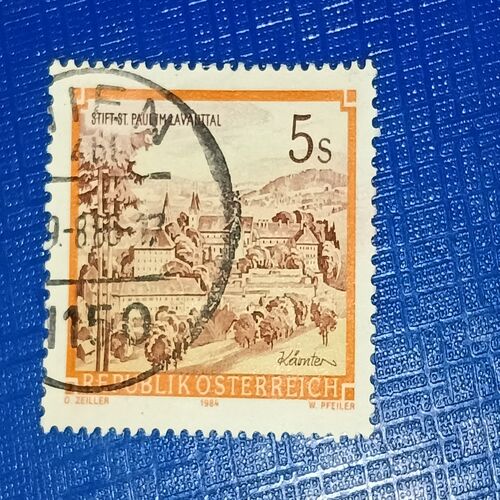 USED - REPUBLIKOSTERREICH 5S POSTAGE STAMP USED - REPUBLIKOSTERREICH 5S POSTAGE STAMP