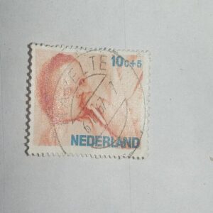 USED - NEDERLAND 10C + 5 POSTAGE STAMP USED - NEDERLAND 10C + 5 POSTAGE STAMP