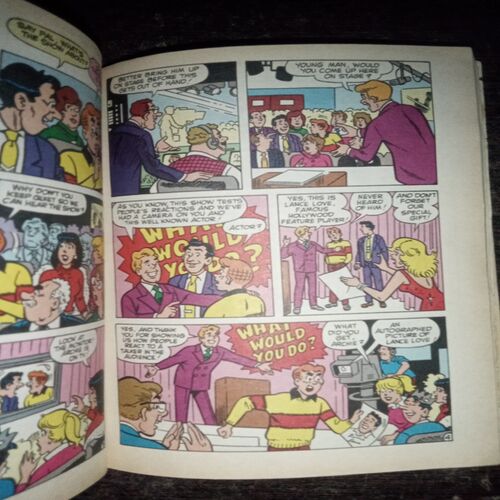 Betty And Veronica ( Coverless ) Betty And Veronica ( Coverless )