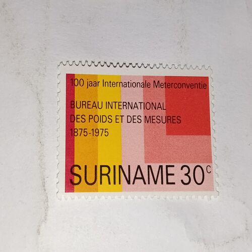 MNH - SURINAME 30C POSTAGE STAMP MNH - SURINAME 30C POSTAGE STAMP