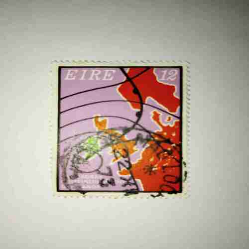 EIRE 12 POSTAGE STAMP EIRE 12 POSTAGE STAMP