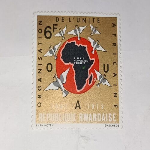 MNH - REPUBLIQUE RWANDAISE 6F POSTAGE STAMP MNH - REPUBLIQUE RWANDAISE 6F POSTAGE STAMP