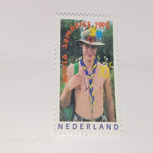 NEDERLAND 70C POSTAGE STAMP NEDERLAND 70C POSTAGE STAMP