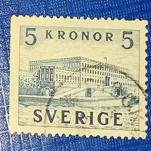 SVERIGE 5KR POSTAGE STAMP SVERIGE 5KR POSTAGE STAMP