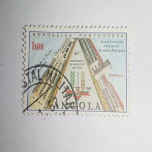 USED - NGOLA 1$ POSTAGE STAMP USED - NGOLA 1$ POSTAGE STAMP