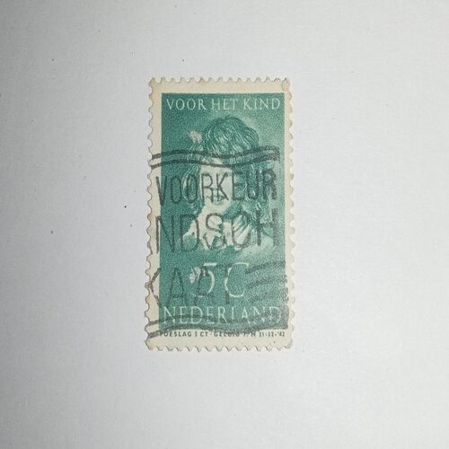 MNH - NEDERLAND 5C POSTAGE STAMP MNH - NEDERLAND 5C POSTAGE STAMP