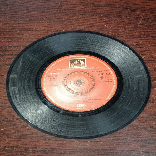 VINYL RECORDS (small) Hindi film : JANI DUSHAMAN, R.P.M .45 (1980) VINYL RECORDS (small) Hindi film : JANI DUSHAMAN, R.P.M .45 (1980)