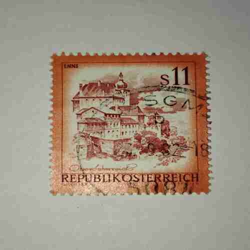 REPUBLIK'O' STERREICH 11S POSTAGE STAMP REPUBLIK'O' STERREICH 11S POSTAGE STAMP