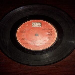 VINYL RECORDS (small) Hindi film : AHISTA AHISTA , 45 R.P.M , 1981 VINYL RECORDS (small) Hindi film : AHISTA AHISTA , 45 R.P.M , 1981