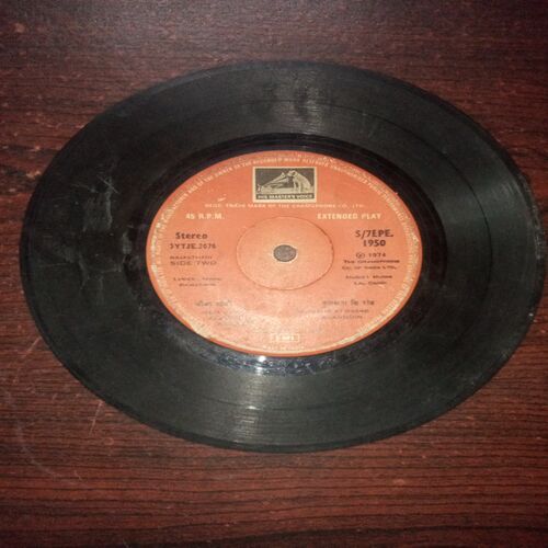 VINYL RECORDS (small) : RAJASTHANI , 45 R.P.M , 1974