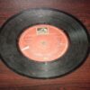 VINYL RECORDS (small) Hindi film : HUM KISISE KUM NAHEEN , 45 R.P.M VINYL RECORDS (small) Hindi film : HUM KISISE KUM NAHEEN , 45 R.P.M