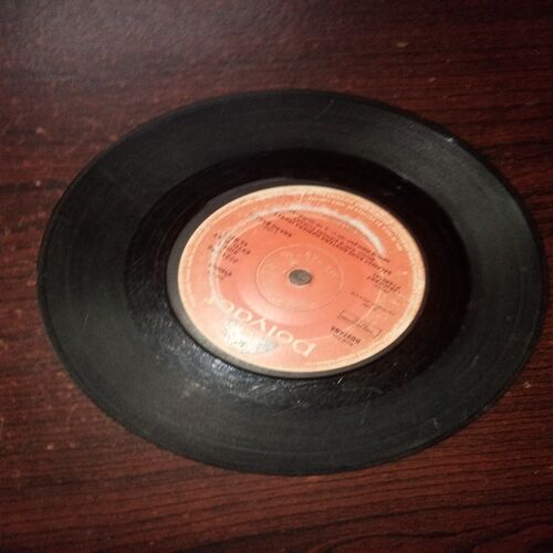 VINYL RECORDS (small) : STEREO , 45 R.P.M