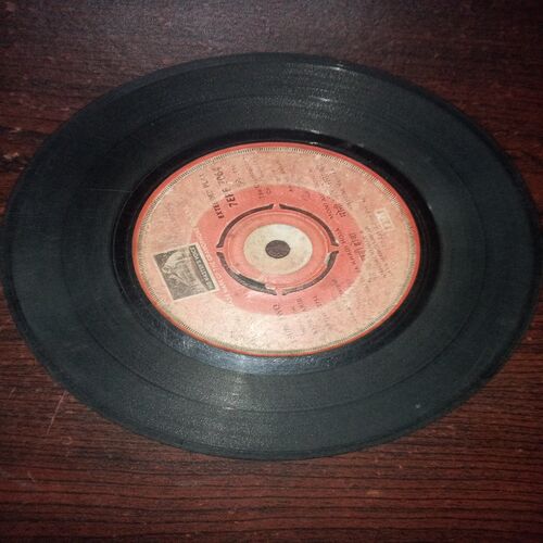 VINYL RECORDS (small) Hindi film : AMIR GARIB 45 R.P.M